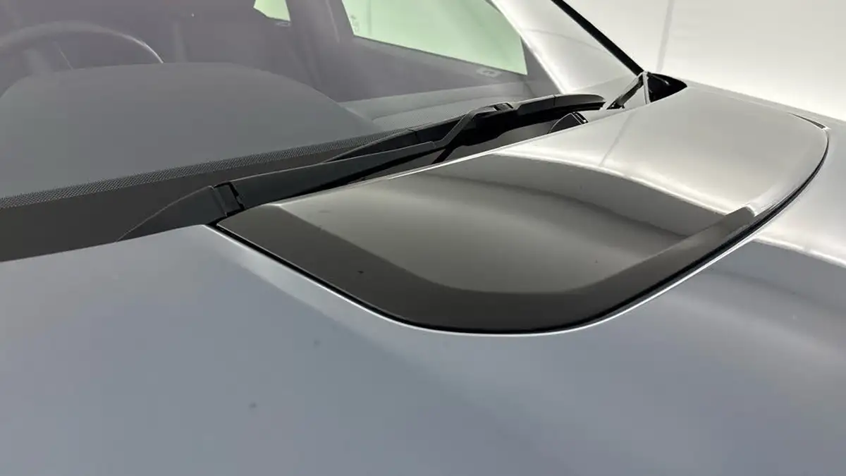 2021-land-rover-discovery-sport-15-p300e-r-dynamic-se-big-26