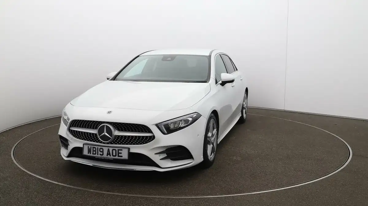 2019-mercedes-benz-a-class-15d-a180d-amg-line-executive-hatchback-5d-7g-dct-big-28