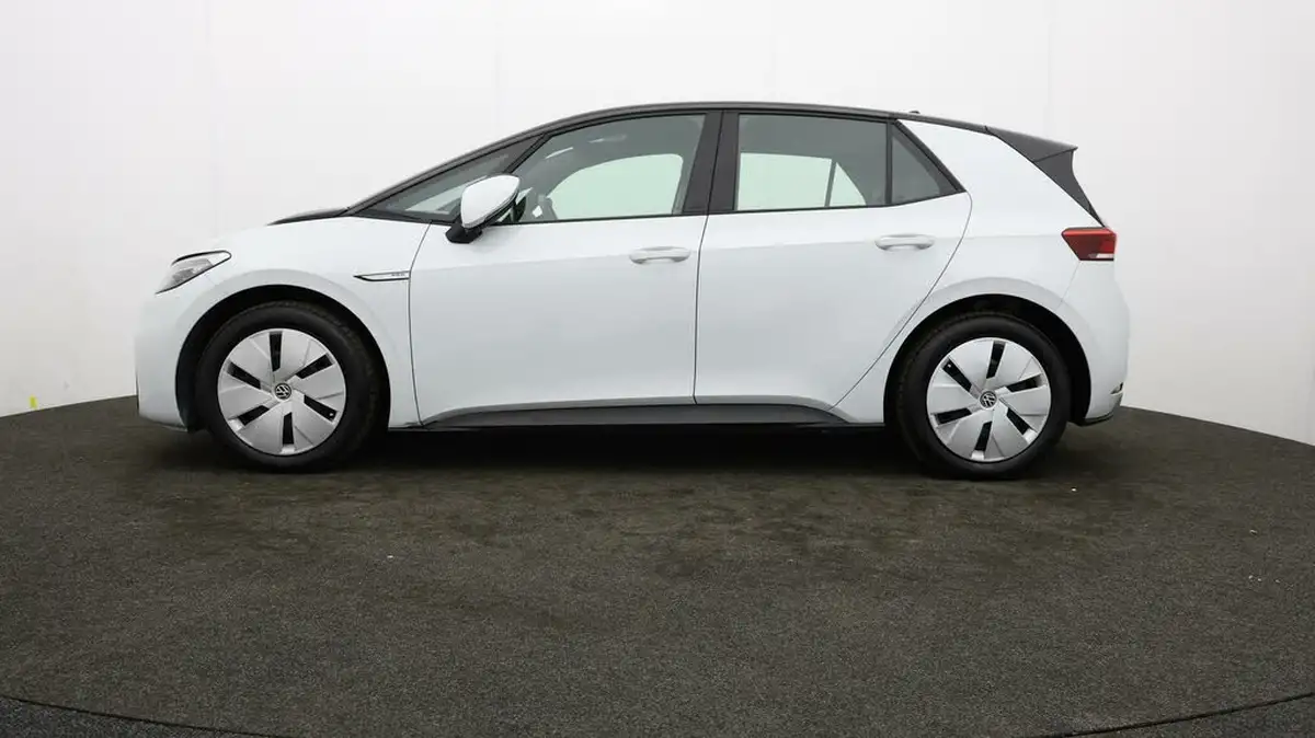 2021-volkswagen-id3-e-life-204ps-58kwh-pro-performance-big-3