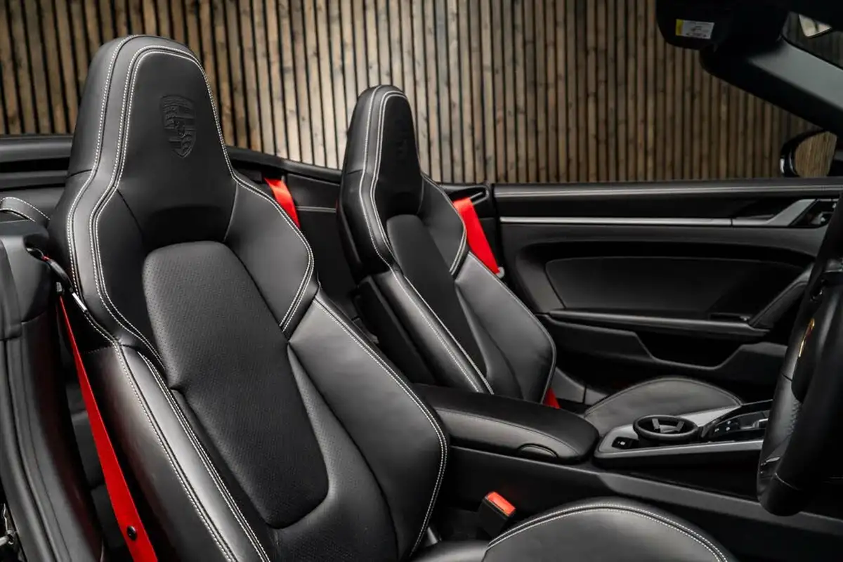 2020-porsche-911-30-carrera-s-cabriolet-pdk-big-1