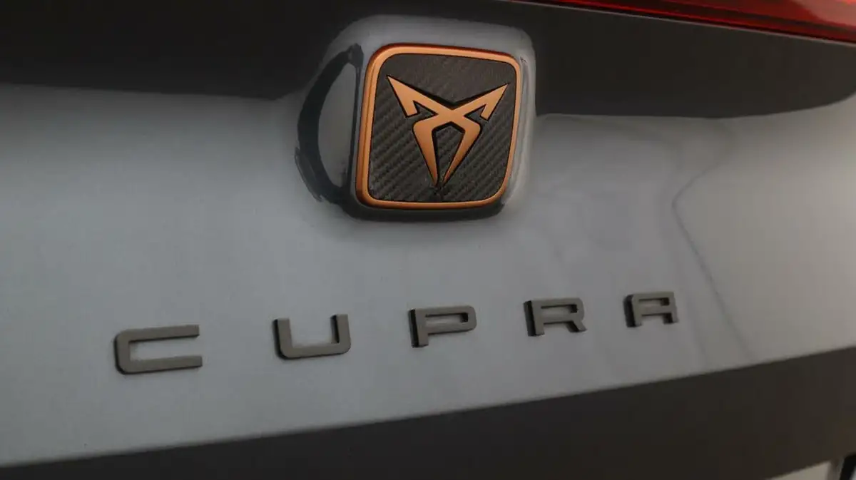 2022-cupra-formentor-15-tsi-v1-dsg-big-21