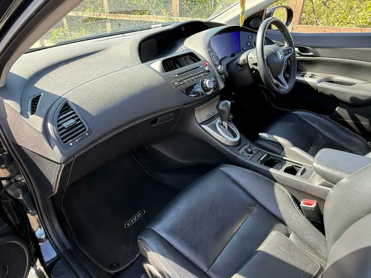 2010-honda-civic-18-ex-gt-auto-big-21