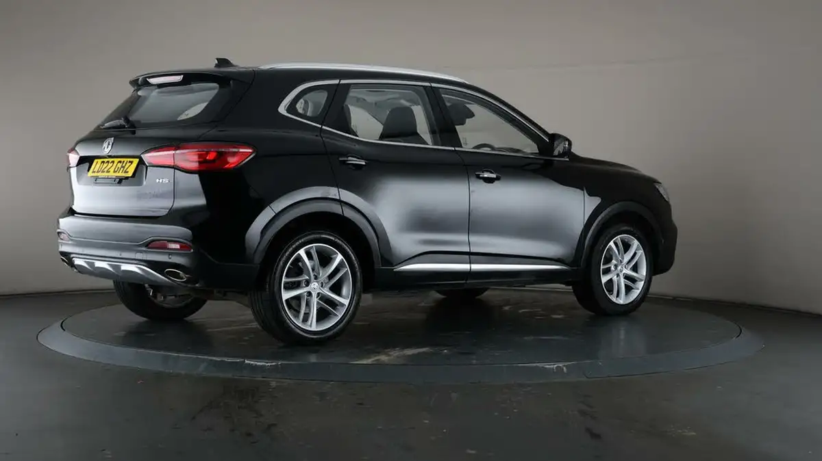 2022-mg-hs-15t-gdi-exclusive-162ps-big-58