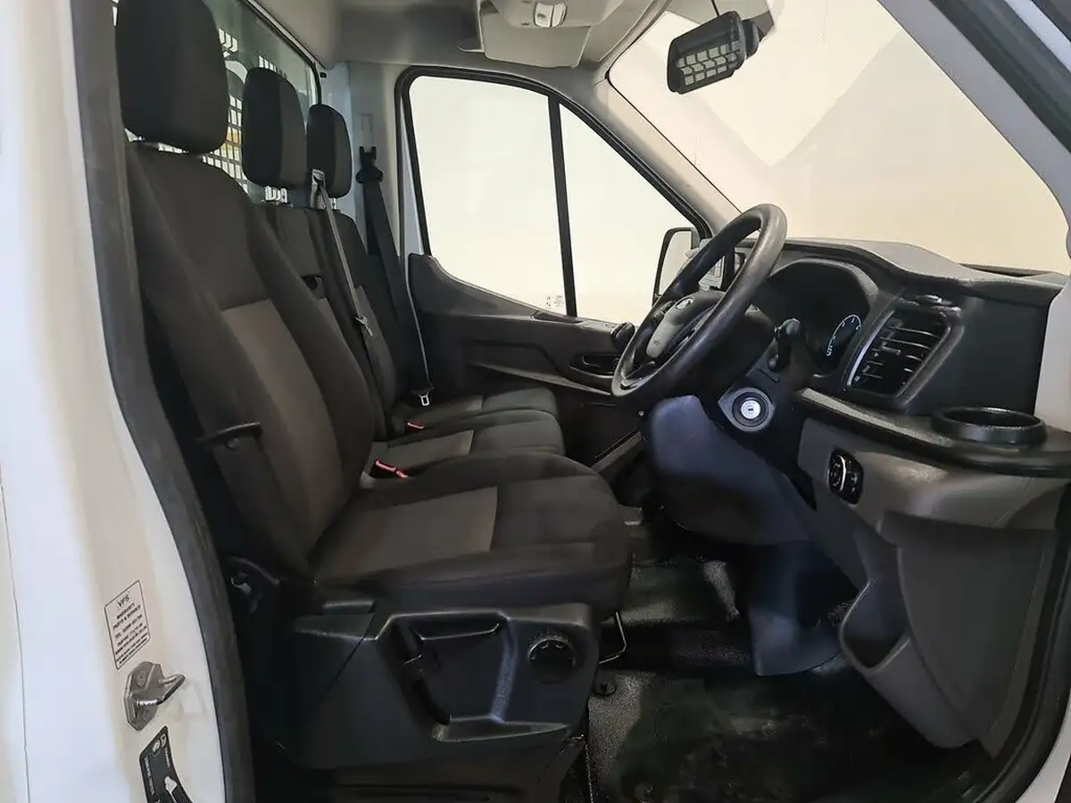 2022-ford-transit-20tdci-350-l3h1-leader-130pseu6dt-fwd-cab-big-1