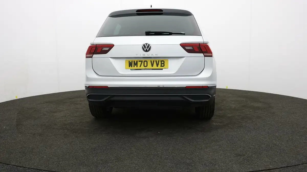 2021-volkswagen-tiguan-15-tsi-life-150ps-dsg-big-56
