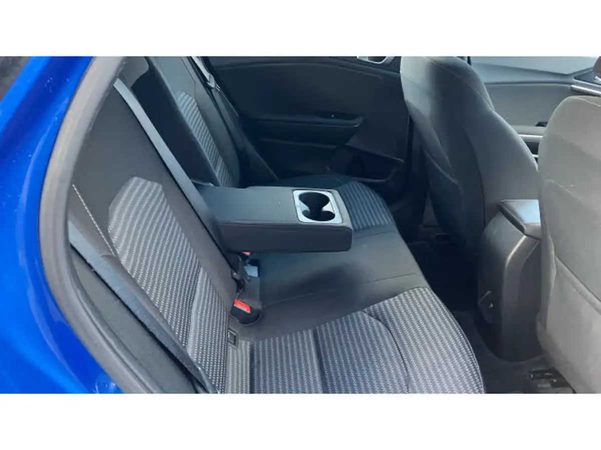 2022-kia-xceed-15-t-gdi-2-big-32