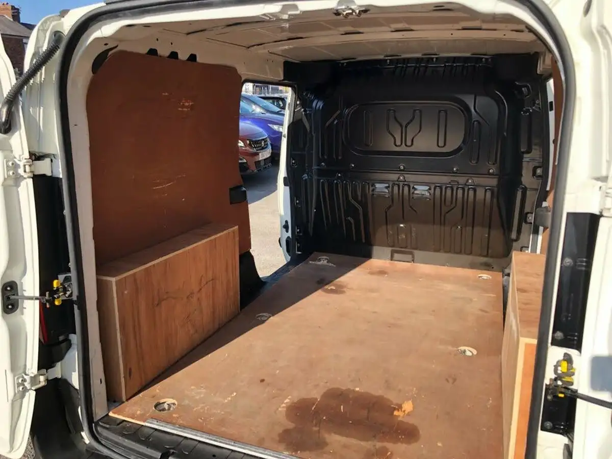 2019-fiat-doblo-cargo-13td-l2h1-maxi-95eu6-panel-van-big-10