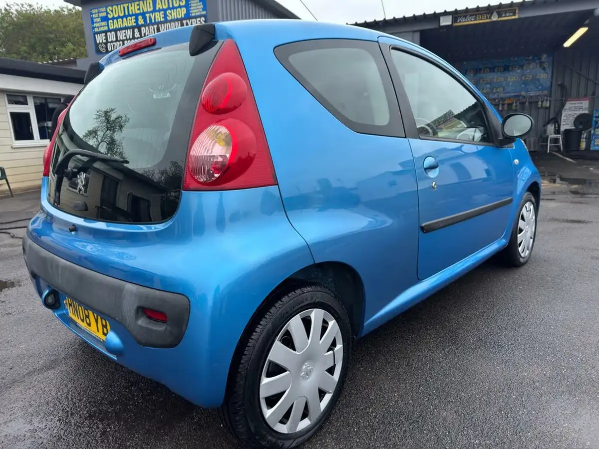 2008-peugeot-107-10-urban-3d-big-22