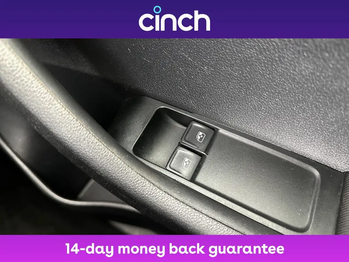 2019-skoda-fabia-10-tsi-se-95ps-ss-hatchback-big-24