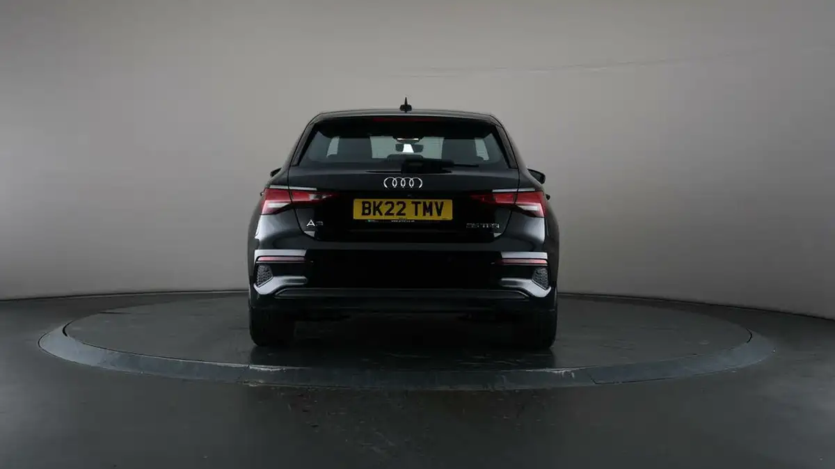 2022-audi-a3-15-35-tfsi-technik-s-tronic-big-28