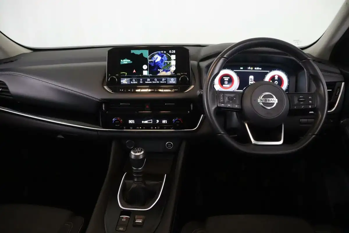 2022-nissan-qashqai-13-dig-t-n-connecta-140ps-big-15