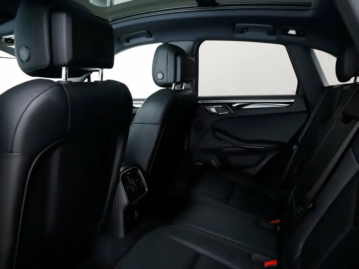 2024-porsche-macan-29-v6-s-big-12