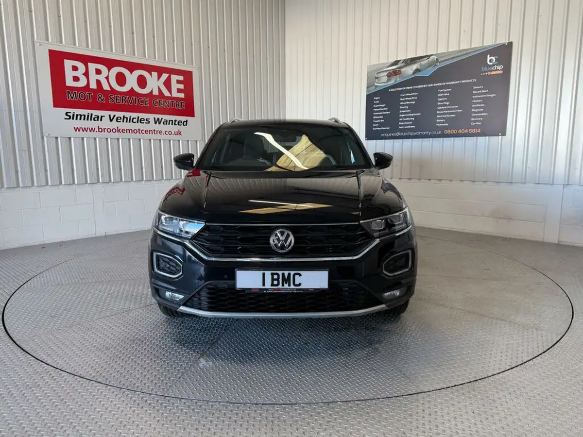 2018-volkswagen-t-roc-15-tsi-sel-ss-big-2
