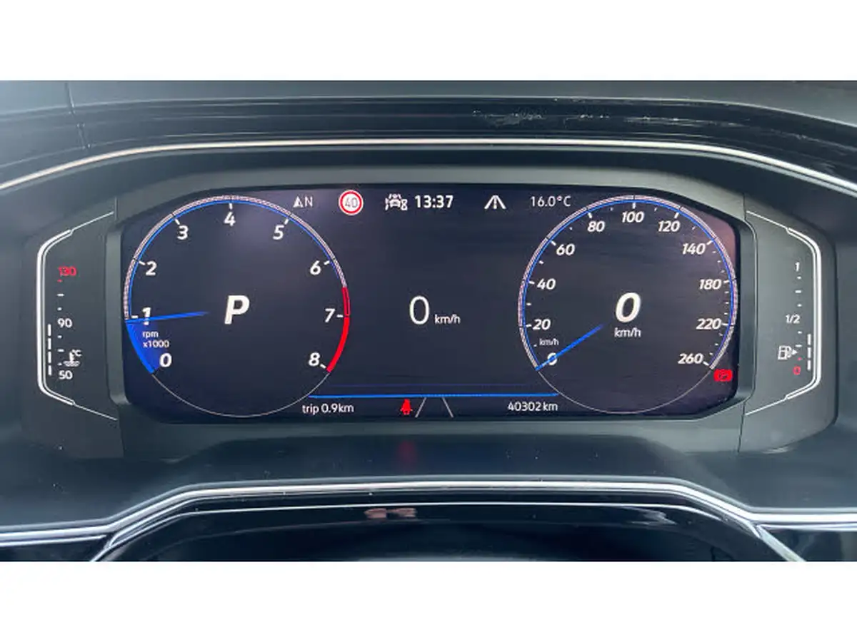 2022-volkswagen-taigo-15-tsi-r-line-big-10