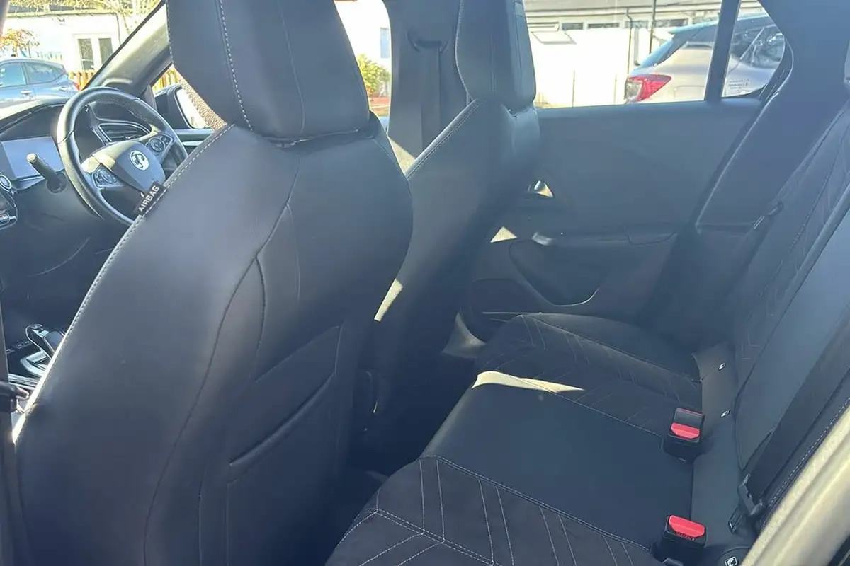 2022-vauxhall-corsa-12-turbo-ultimate-130ps-auto-big-3