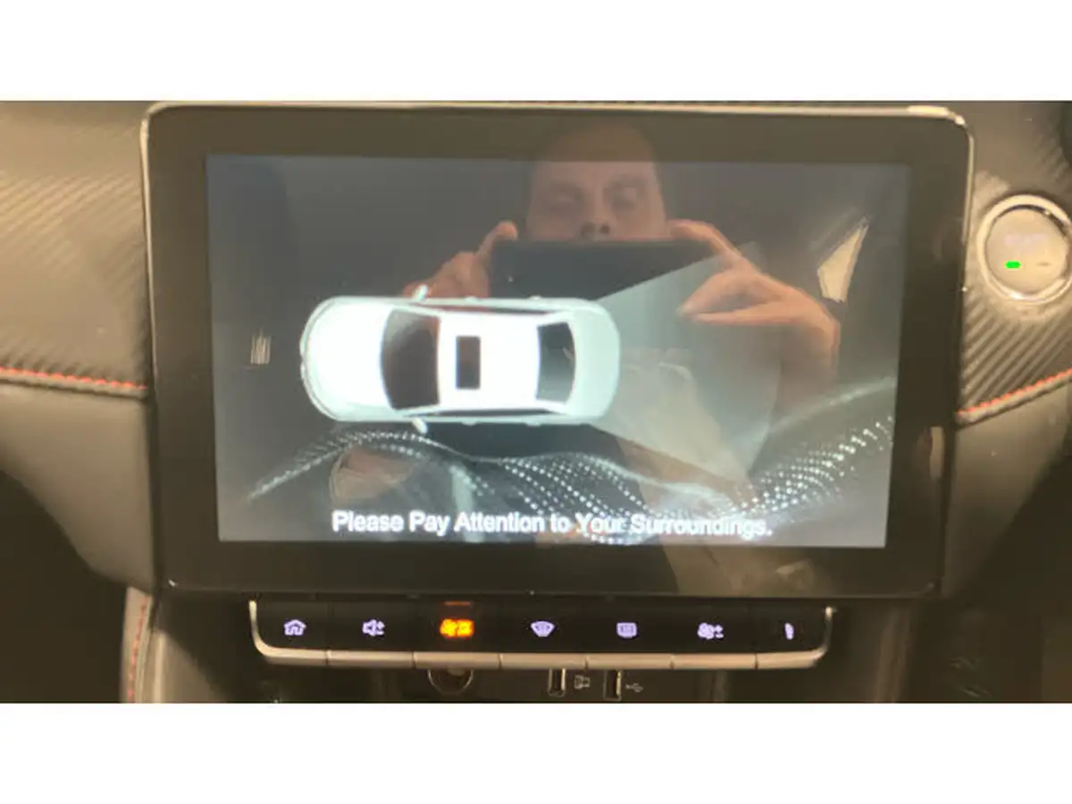 2022-mg-zs-suv-10t-gdi-excite-big-22