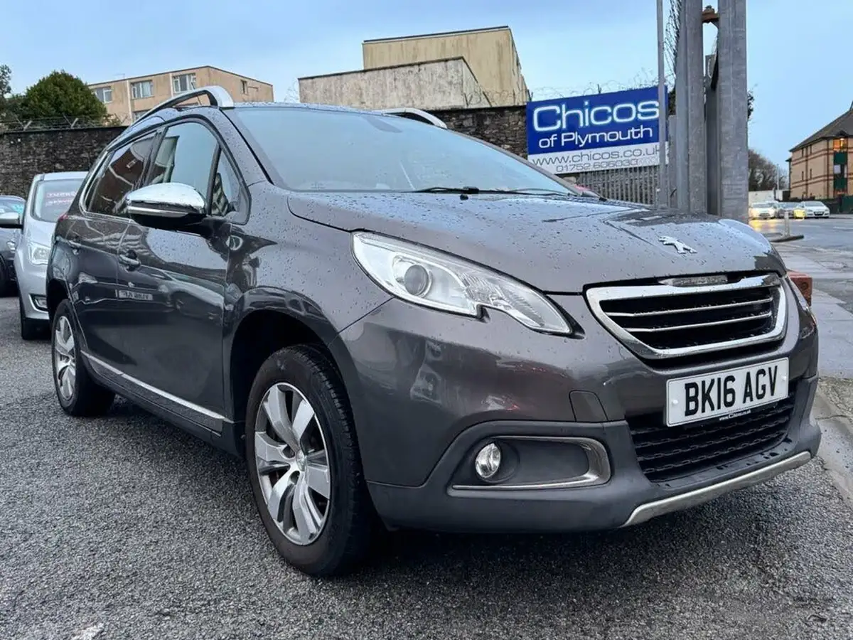 2016-peugeot-2008-crossover-12-puretech-allure-82bhp-big-5
