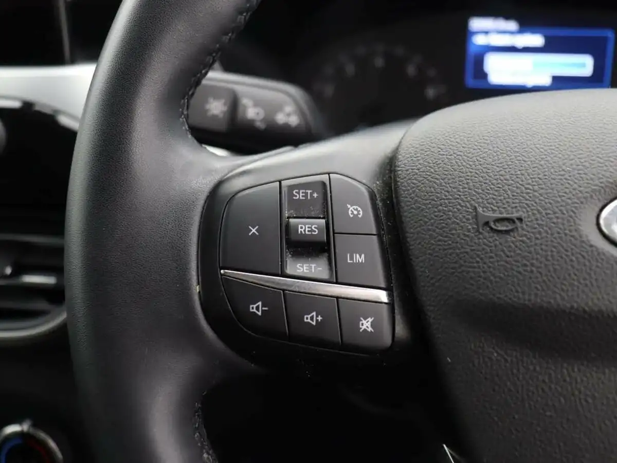 2022-ford-kuga-15t-zetec-big-23