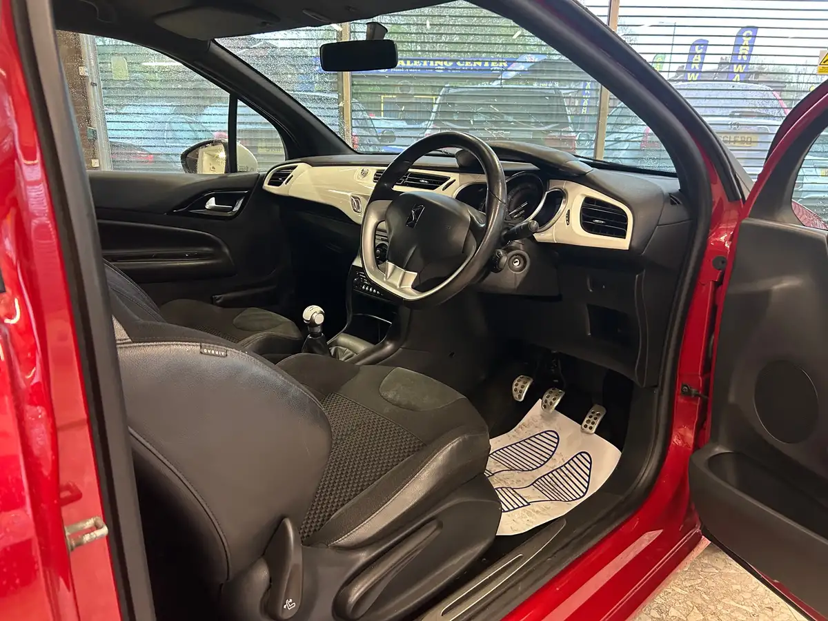 2014-citroen-ds3-12-dsign-by-benefit-big-9