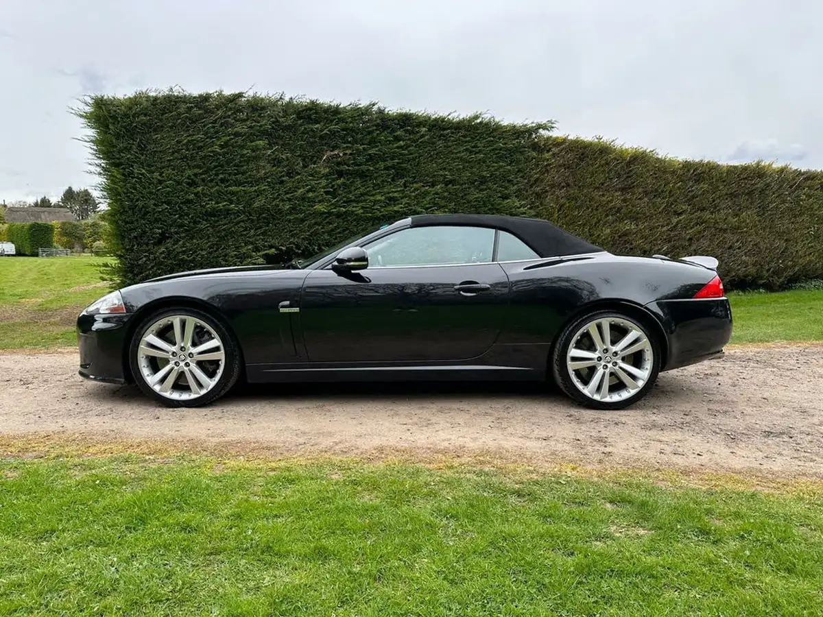 2009-jaguar-xkr-50-convertible-big-13