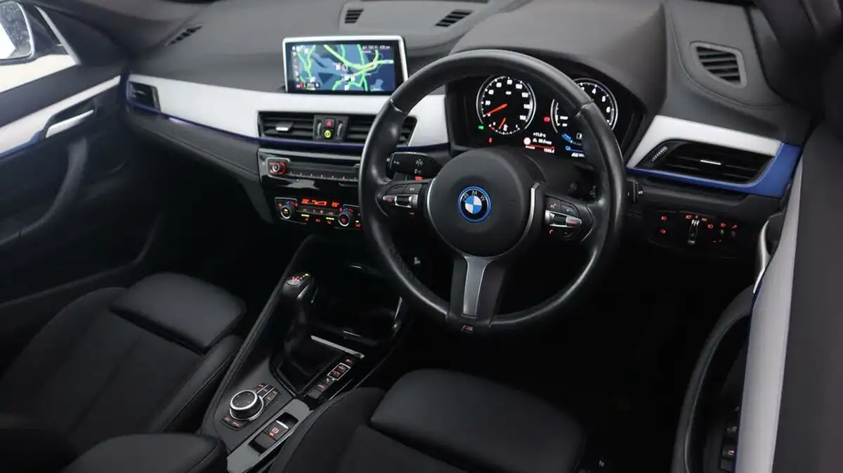 2022-bmw-x1-15-xdrive-25e-phev-m-sport-big-9