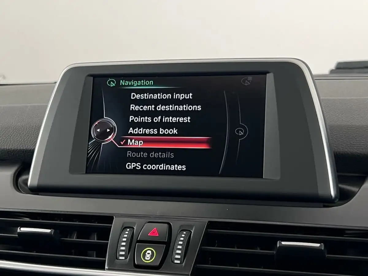 2017-bmw-2-series-20-220i-luxury-active-big-24