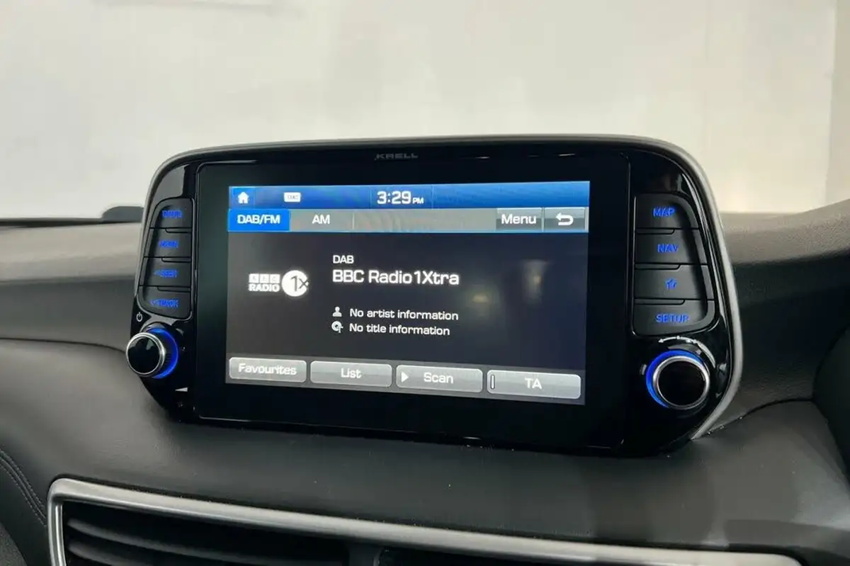 2018-hyundai-tucson-16-t-gdi-premium-2wd-big-14