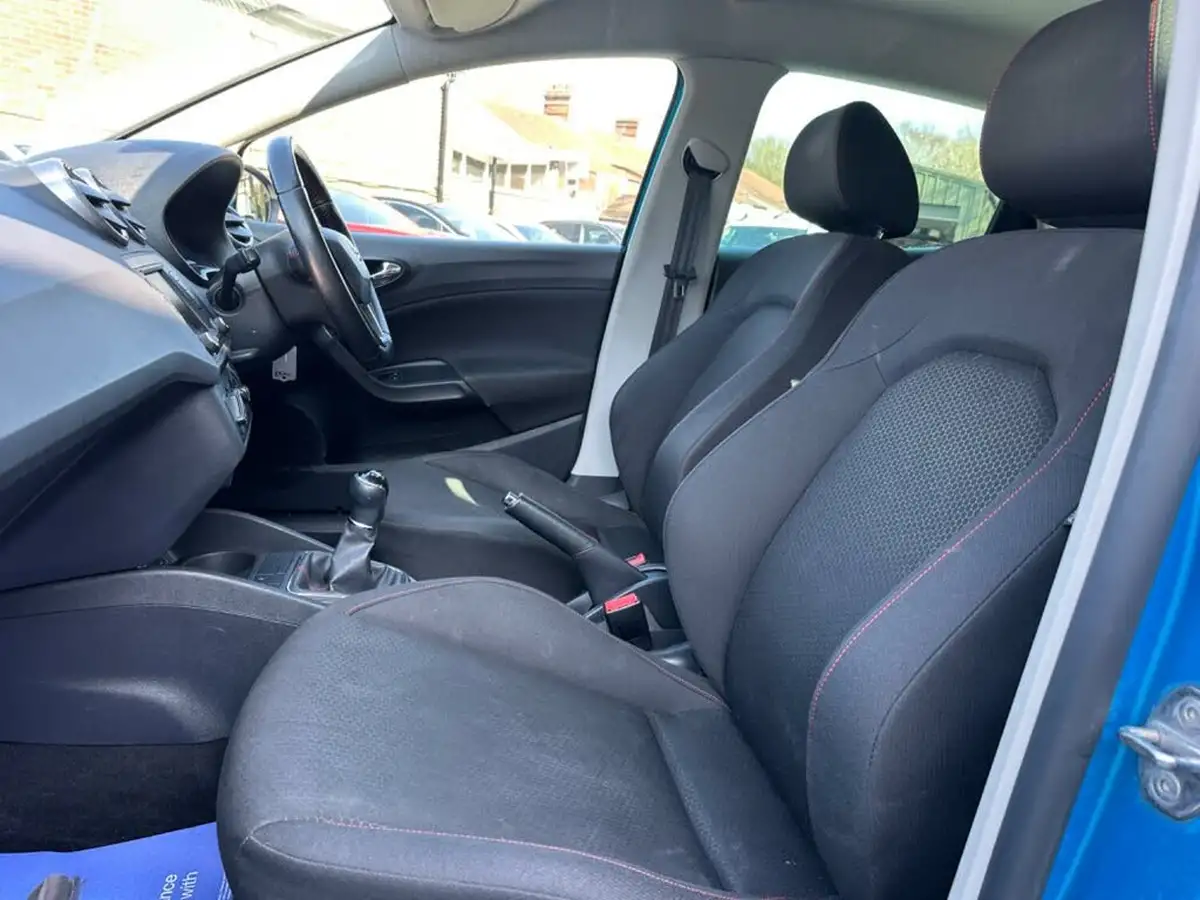 2017-seat-ibiza-12-tsi-fr-technology-110ps-hatchback-5d-big-11