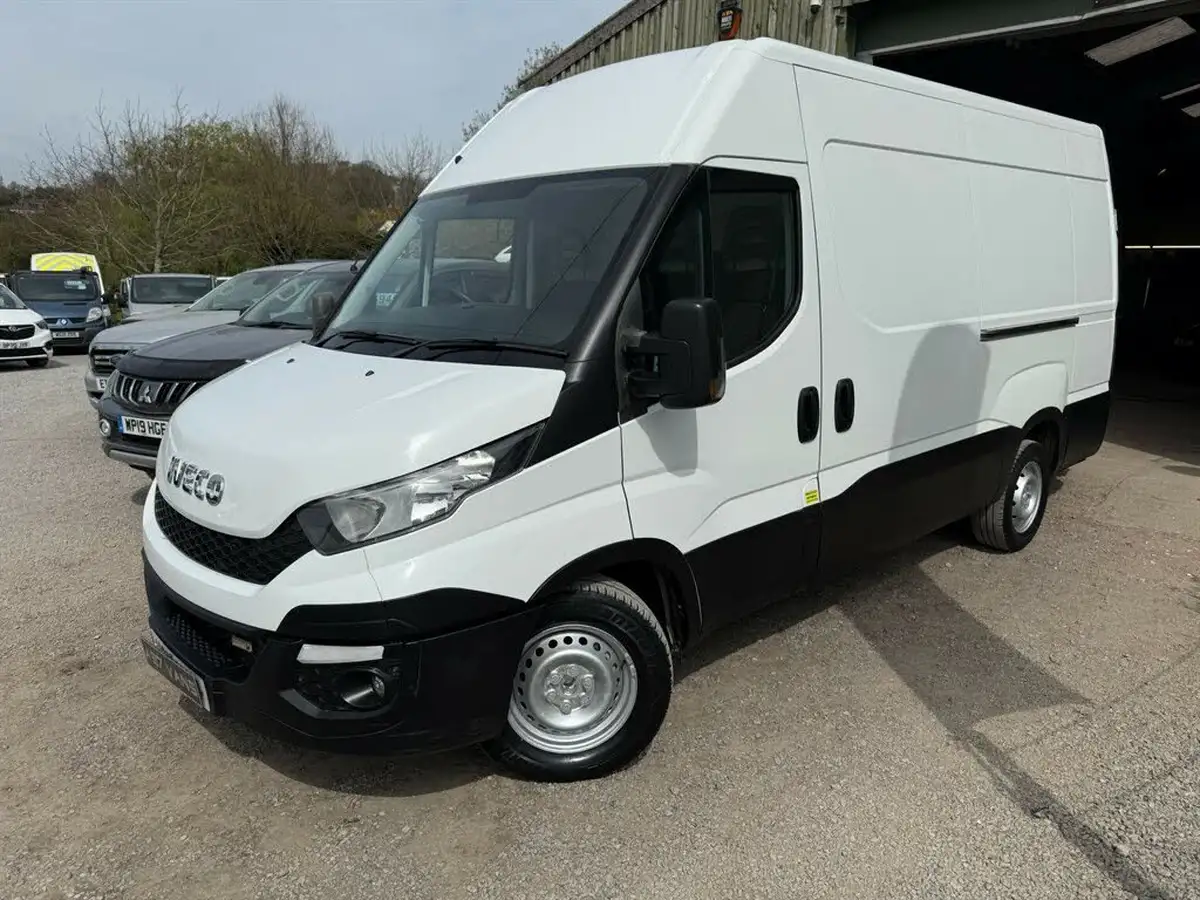 2016-iveco-daily-s-class-23td-35s13v-3000-h1-plus-panel-big-4