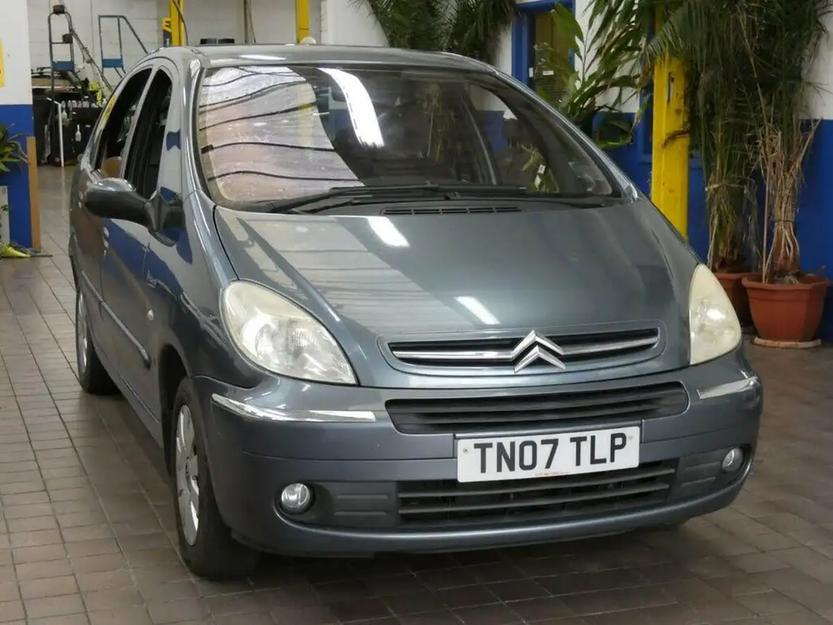 2007-citroen-xsara-picasso-16-vtx-big-16