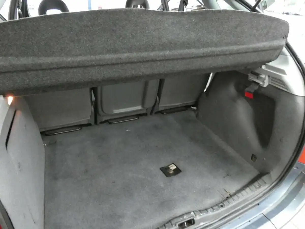 2007-citroen-xsara-picasso-16-vtx-big-40