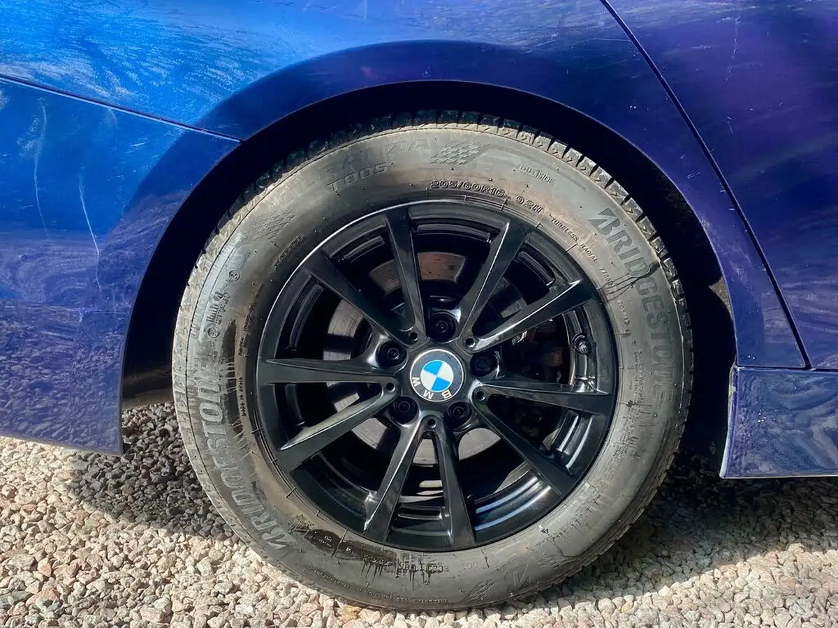 2015-bmw-3-series-20td-320d-ed-plus-touring-5d-big-47