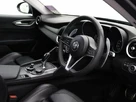 2018-alfa-romeo-giulia-20-veloce-small-11