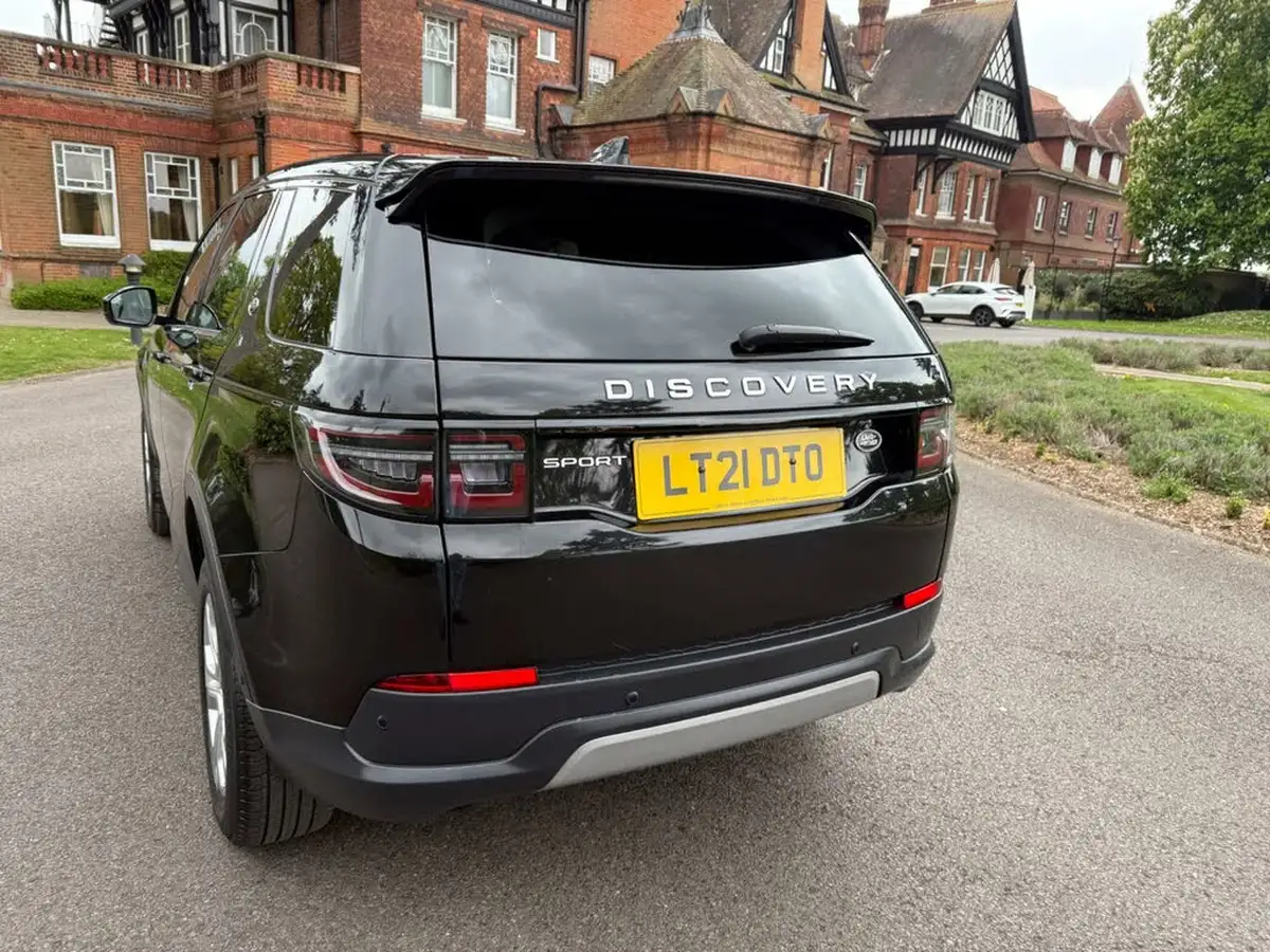 2021-land-rover-discovery-sport-20-d165-s-big-8