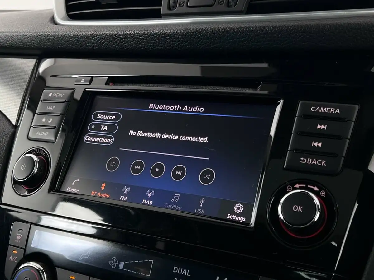 2019-nissan-qashqai-15dci-n-motion-drive-assist-pack-big-21