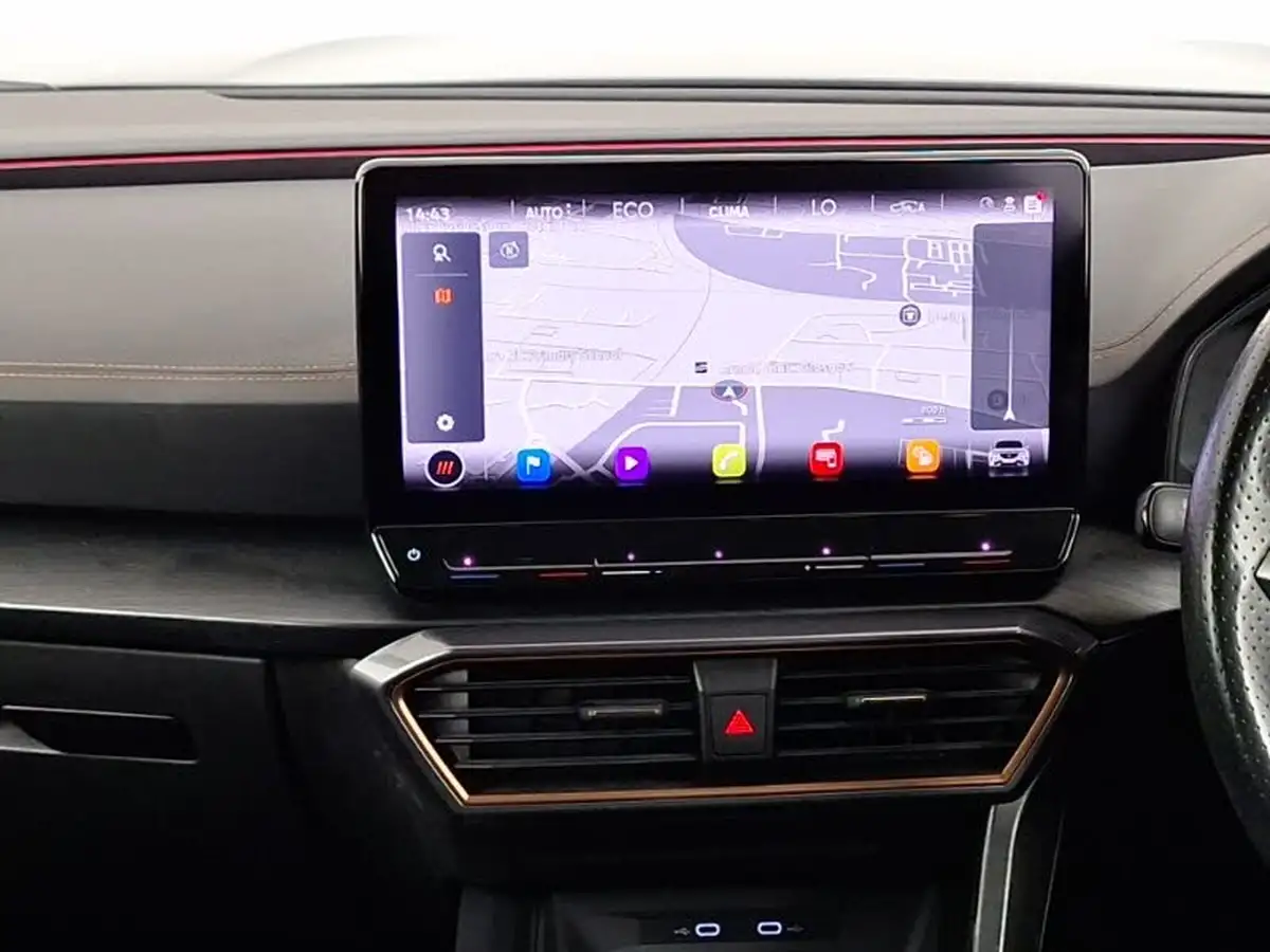 2021-cupra-formentor-14-e-hybrid-vz1-big-9