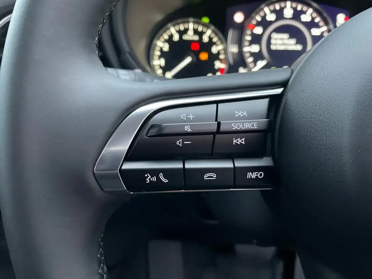 2024-mazda-cx-30-20-e-skyactiv-x-exclusive-line-auto-big-15
