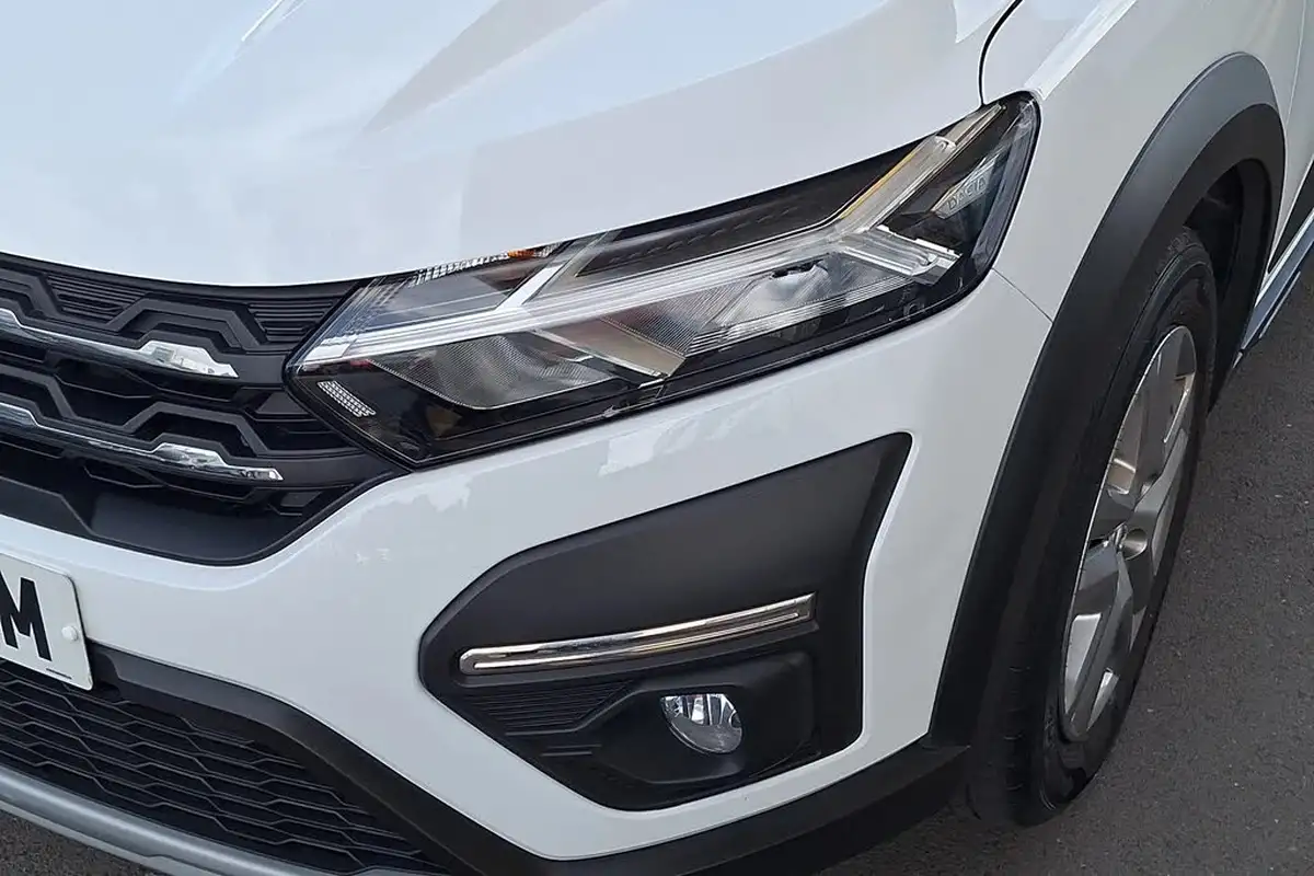 2022-dacia-sandero-stepway-10-tce-comfort-90bhp-big-37