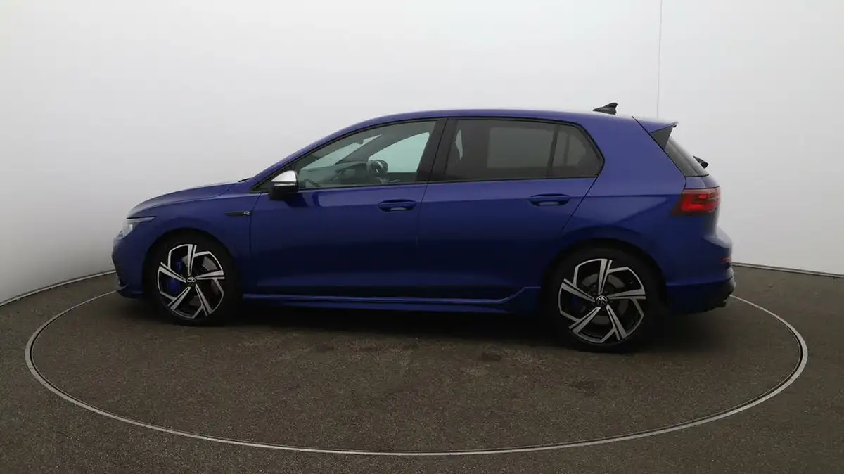 2023-volkswagen-golf-20-tsi-r-320ps-hatchback-big-50