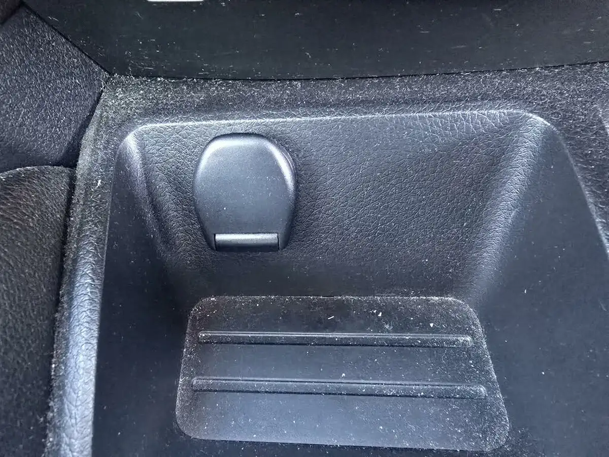 2015-nissan-qashqai-16dci-tekna-xtronic-cvt-big-29