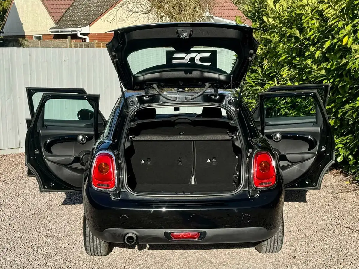 2015-mini-cooper-15-cooper-5d-big-31