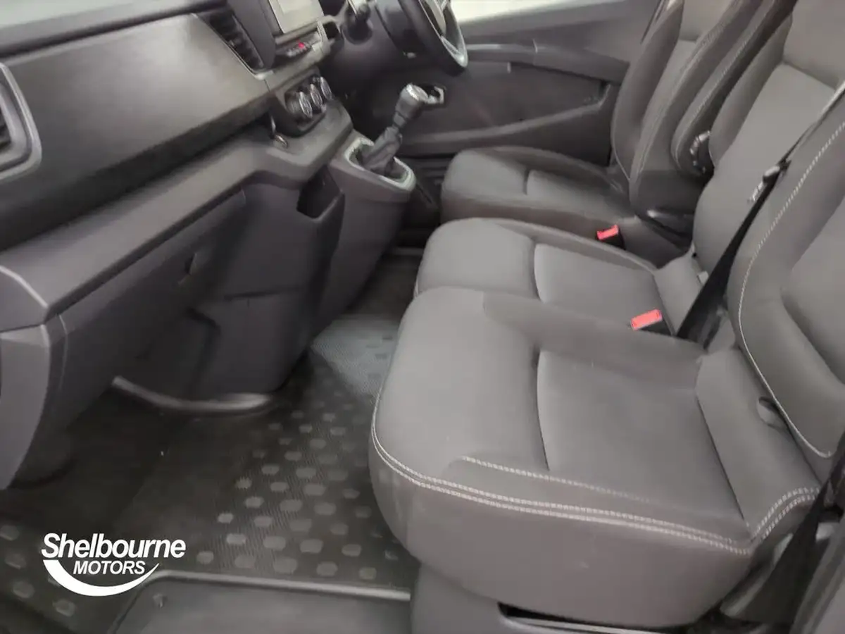2023-renault-trafic-20dci-ll30-150-extra-eu6d-panel-big-7