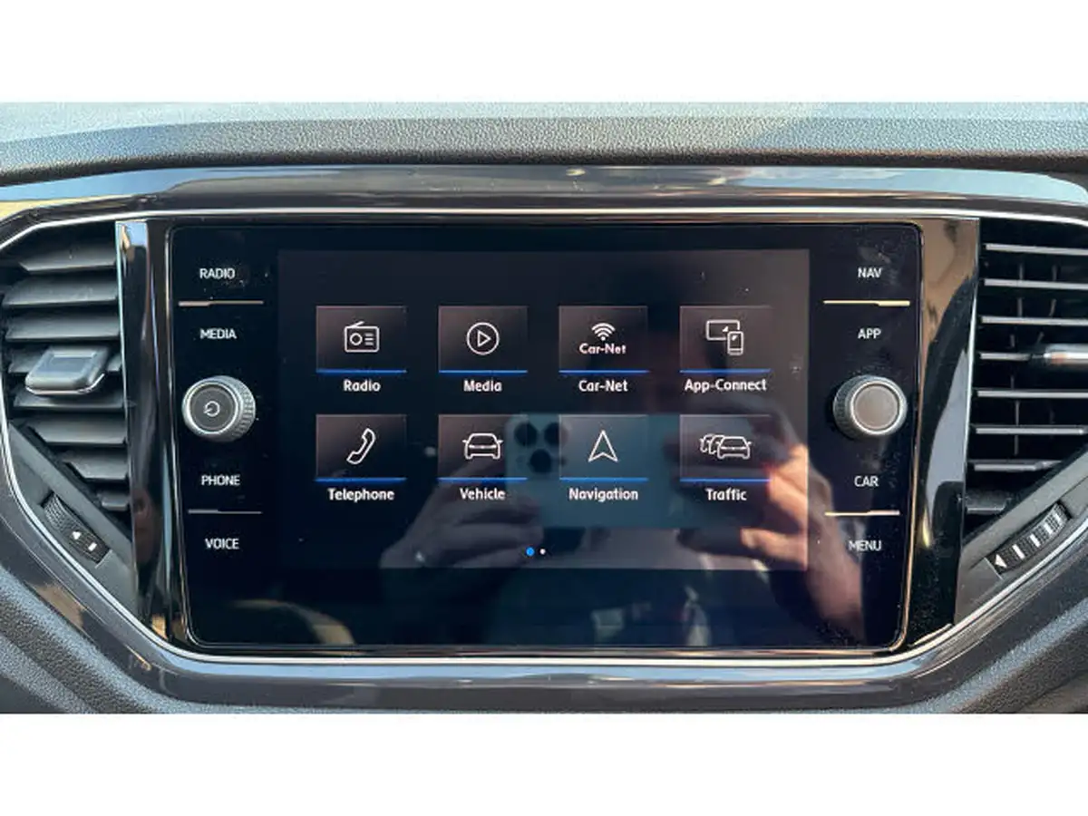 2019-volkswagen-t-roc-15-tsi-sel-dsg-big-11