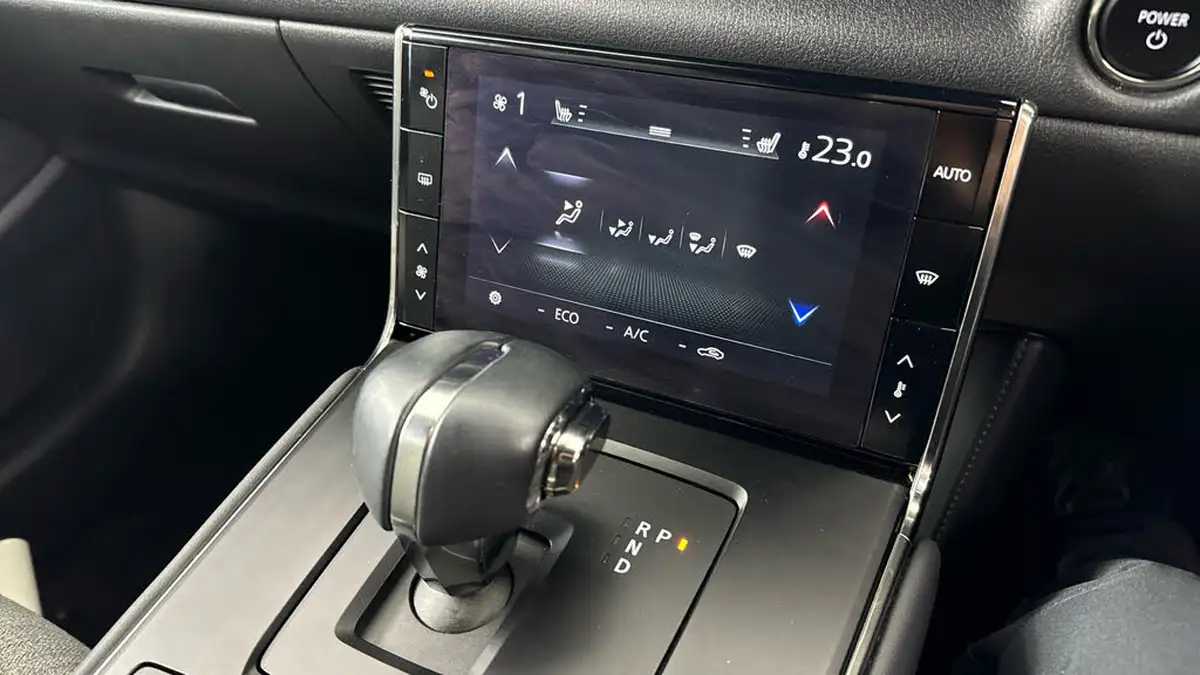 2021-mazda-mx-30-e-first-edition-big-18
