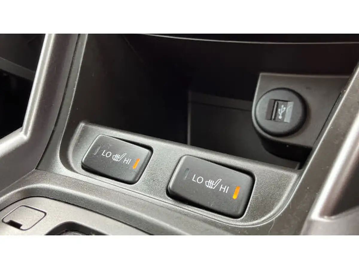 2023-suzuki-s-cross-15-motion-big-19