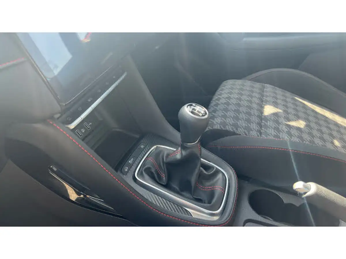 2022-mg-zs-suv-15-vti-tech-excite-big-12