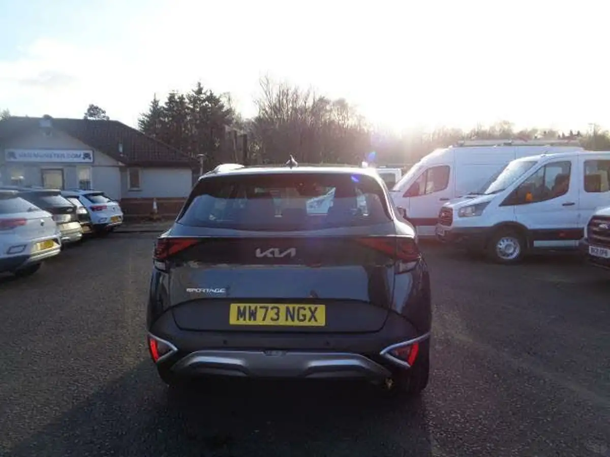 2023-kia-sportage-16-t-gdi-2-148bhp-big-3