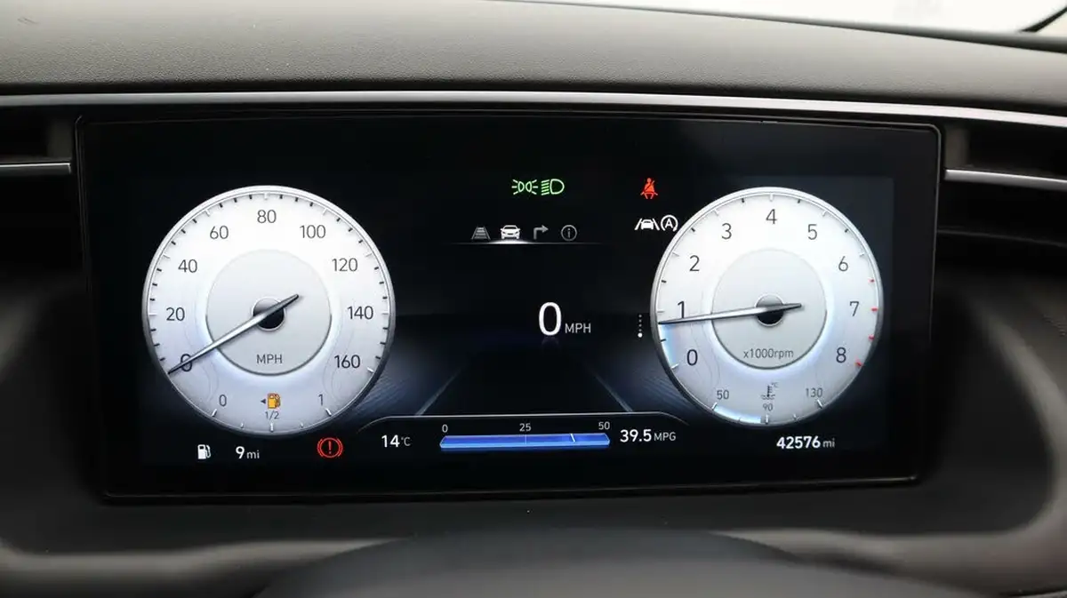 2023-hyundai-tucson-16-t-gdi-se-connect-150ps-big-10
