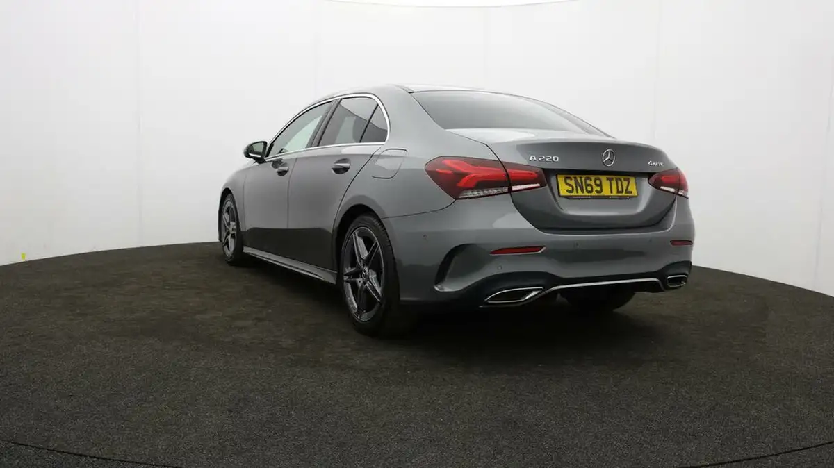 2019-mercedes-benz-a-class-20-a220-amg-line-saloon-4d-4matic-big-72
