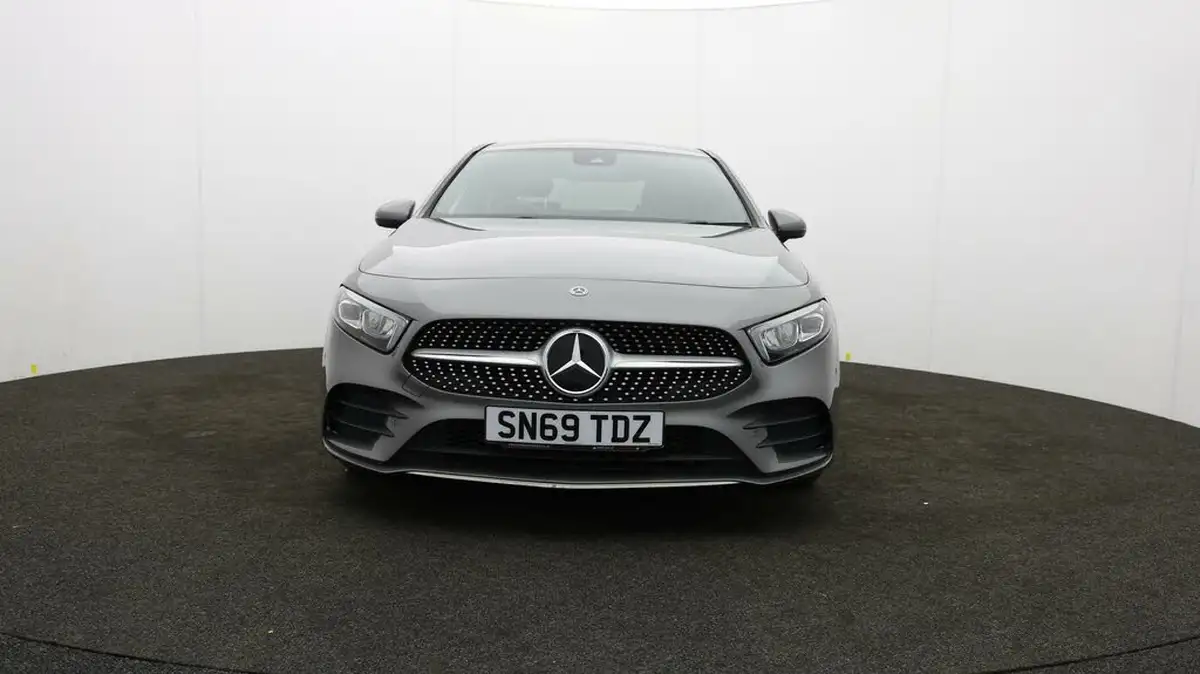 2019-mercedes-benz-a-class-20-a220-amg-line-saloon-4d-4matic-big-48